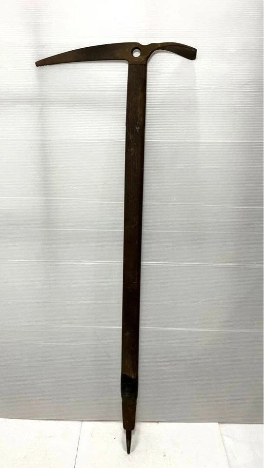 Hacha de hielo vintage CHARLET MOSER CHAMONIX Super Conta 2 eje de madera Francia 79,5 cm Foto 2 de 4