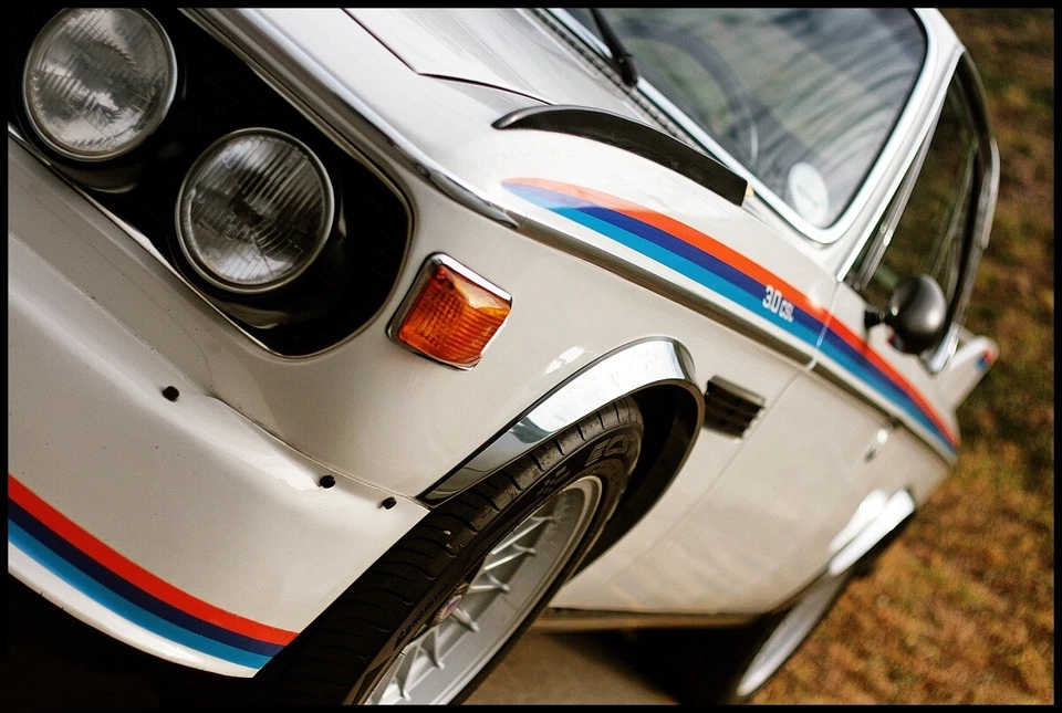 BMW E9 3.0 CSL - CSi BATMOBILE MOTORSPORT SIDE STRIPE Foto 2 de 4