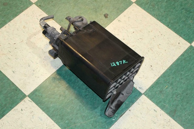 2004 Toyota Tundra 4.7l V8 EVAP Fuel Vapor Charcoal Canister OEM Only