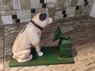 Nipper Hearing His Master's Voice Cast Iron Bank