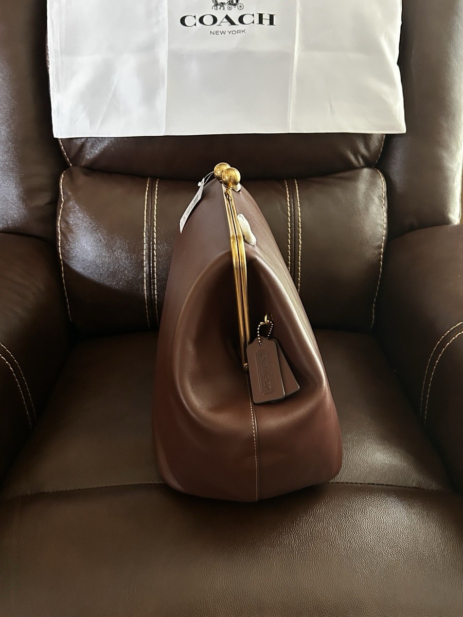 ★Coach★ Large Kisslock Frame Bag CBR51 B4/BK The Coach Kisslock Large Frame Bag Is Finally Back in Stock