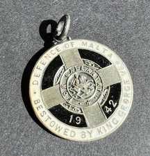 1942 Enamel DEFENCE OF MALTA  BESTOWED BY KING GEORGE FOR GALLANTRY Medal