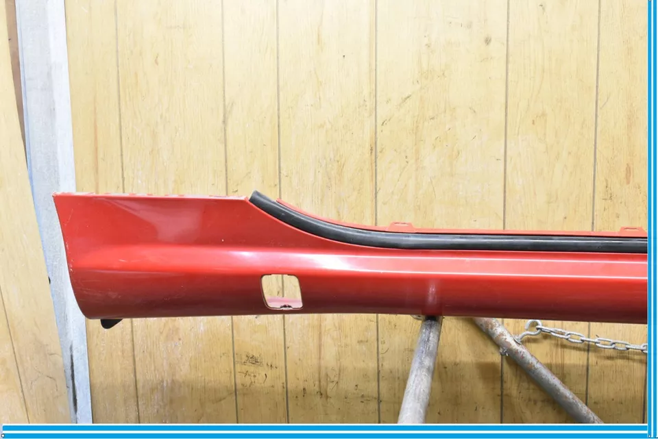 梅赛德斯 R230 SL550 AMG 运动右侧裙摇杆面板红色箭头原始设备制造商 — 第 4/4 张图片