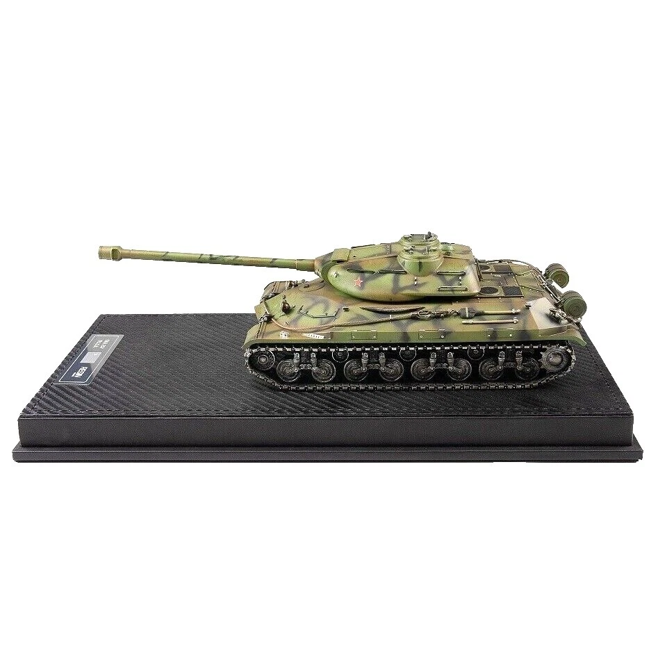 Resin Case Diecast Tanks & Military Vehicles