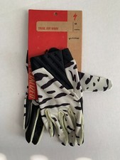 Specialized Women's Butter Trail Air LF Size Medium Gloves New