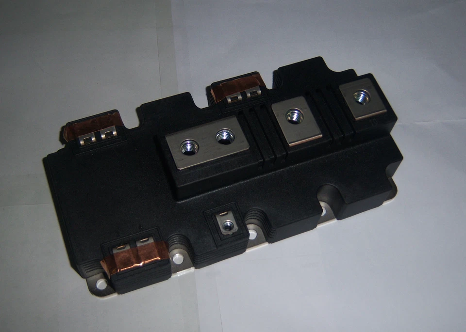 Módulo Infineon FF600R12IE4 IGBT nuevo Foto 2 de 3