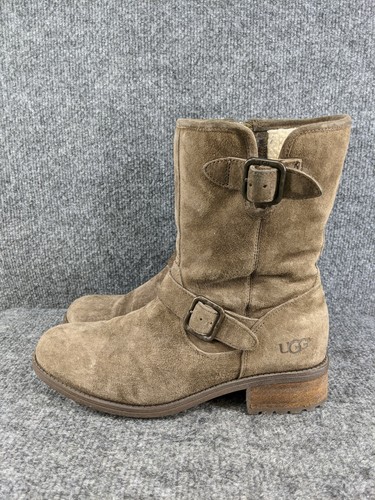 Ugg Chaney Mid Water Resistant Boots 
