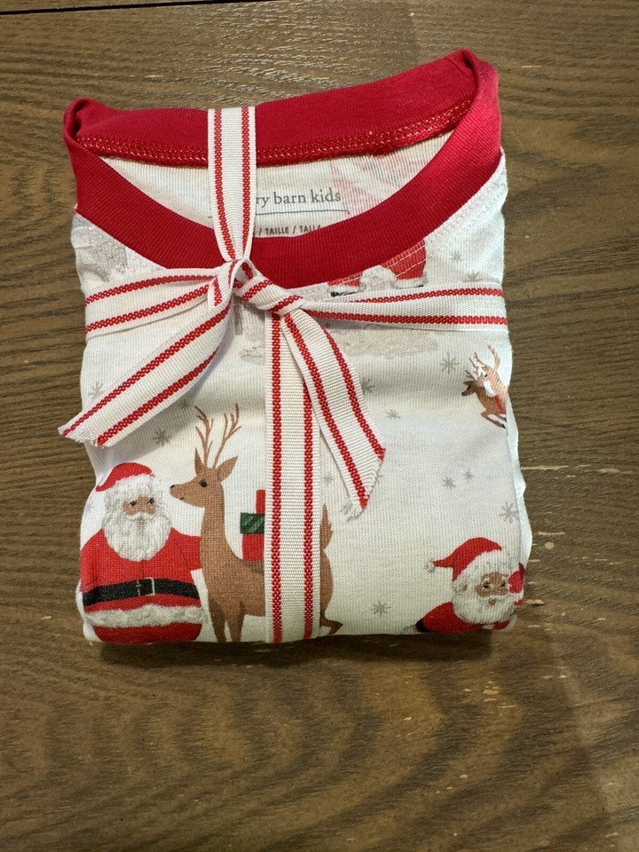 Pottery Barn Kids HERITAGE SANTA Pajama Set Holiday Christmas SIZE 6