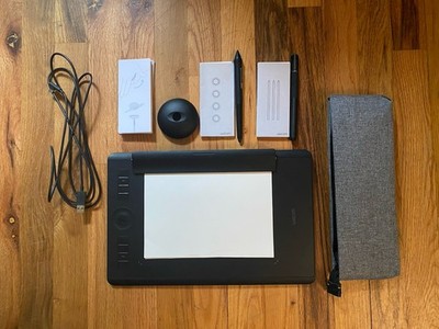 Wacom Intuos Pro Paper Edition Medium PTH-660P Drawing Tablet Kit W/ 2 pens
