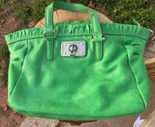 Marc Jacobs large kelly green turnlock hobo shoulder bag