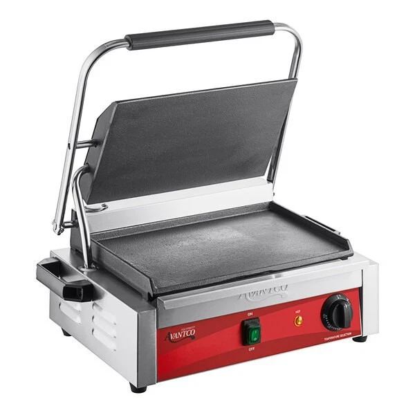 Avantco PG200S Commercial Panini Sandwich Grill with Smooth Plates - 120V, 1750W
Opens in a new wind