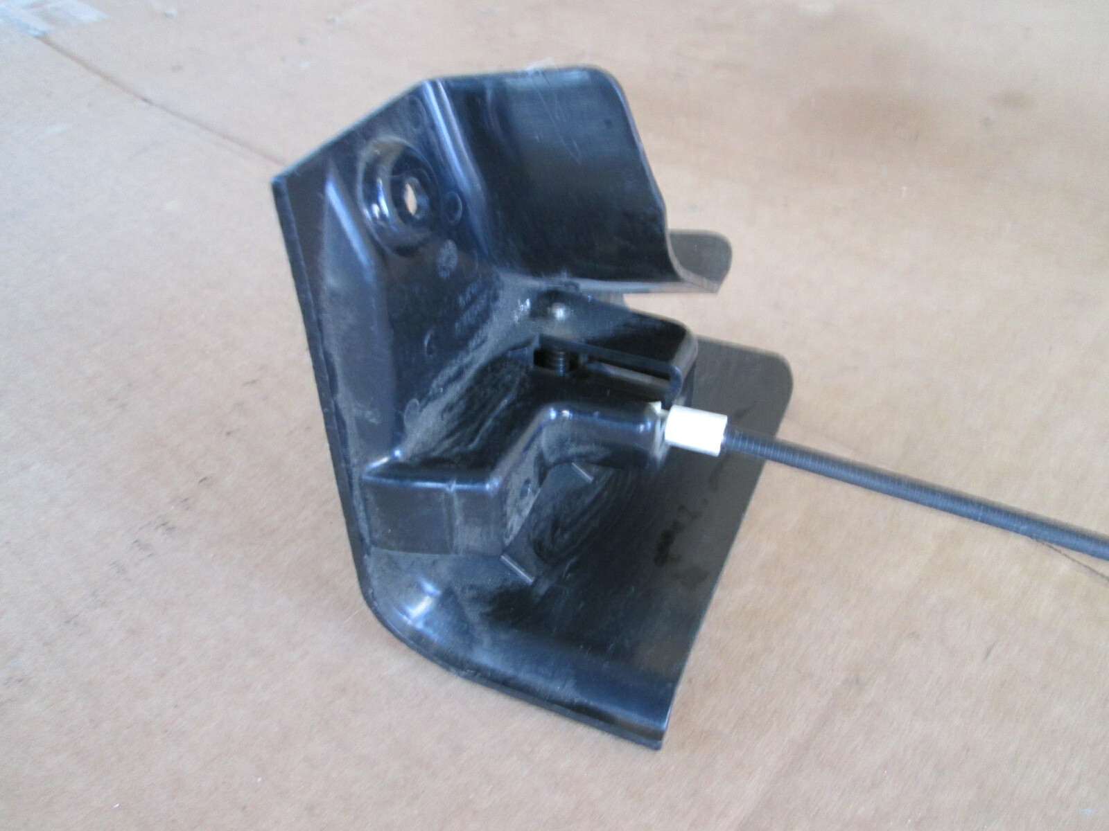 Ferrari California  RH Rear Seat Latch and Lock # 82853100