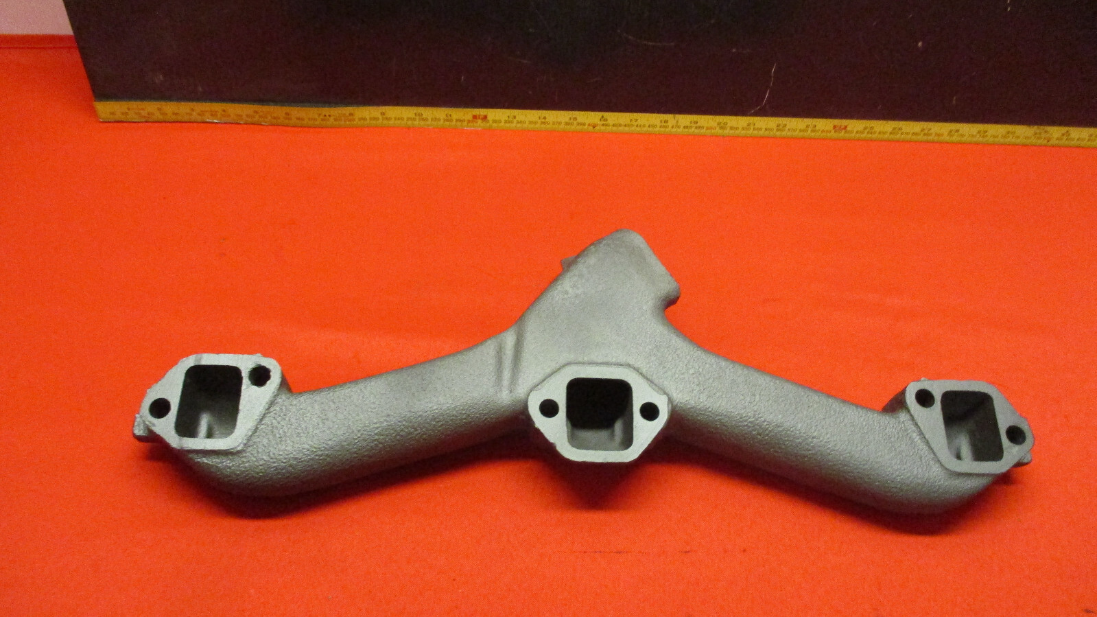 OEM 66 Cadillac V8 429 Engine Left Driver Side Exhaust Manifold  