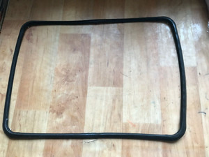 Bauknecht.Mod.EMV6261.Dichtung.Türdichtung für  E- Backofen. Mit 5 Hacken.