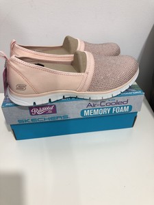 skechers relaxed fit air cooled memory foam women's shoes