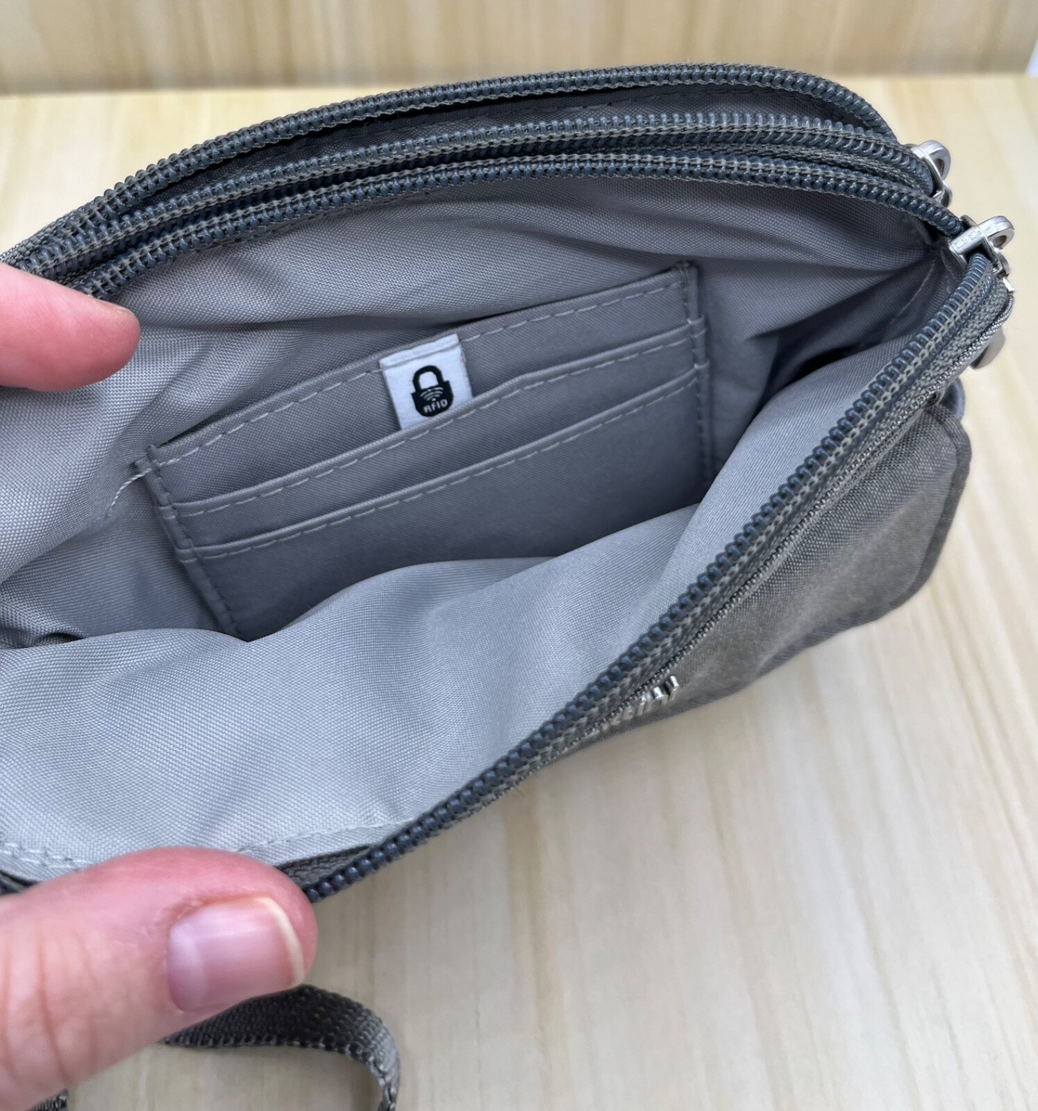 Baggallini Double Zip Gray Adjustable Crossbody A… - image 6