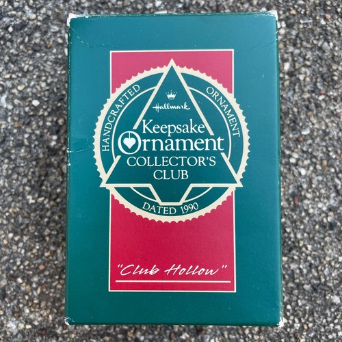 Hallmark Keepsake "Club Hollow" 1990 solo adorno para miembros - Imagen 2 de 3