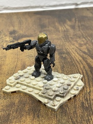 HALO MEGA BLOKS UNSC GRAY SPARTAN EVA FIGURE 97390 ULTIMATE BATTLE COLLECTOR