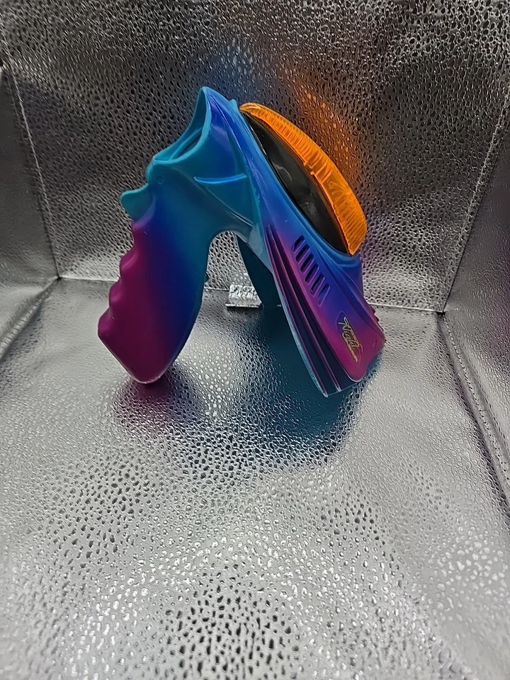 Trendmasters Cyber Night Laser- Lights And Sound Fullt Functional - Image 3 of 4