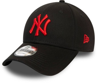 New York Yankees Black Baseball Cap New Era 9Forty League Essential Cap