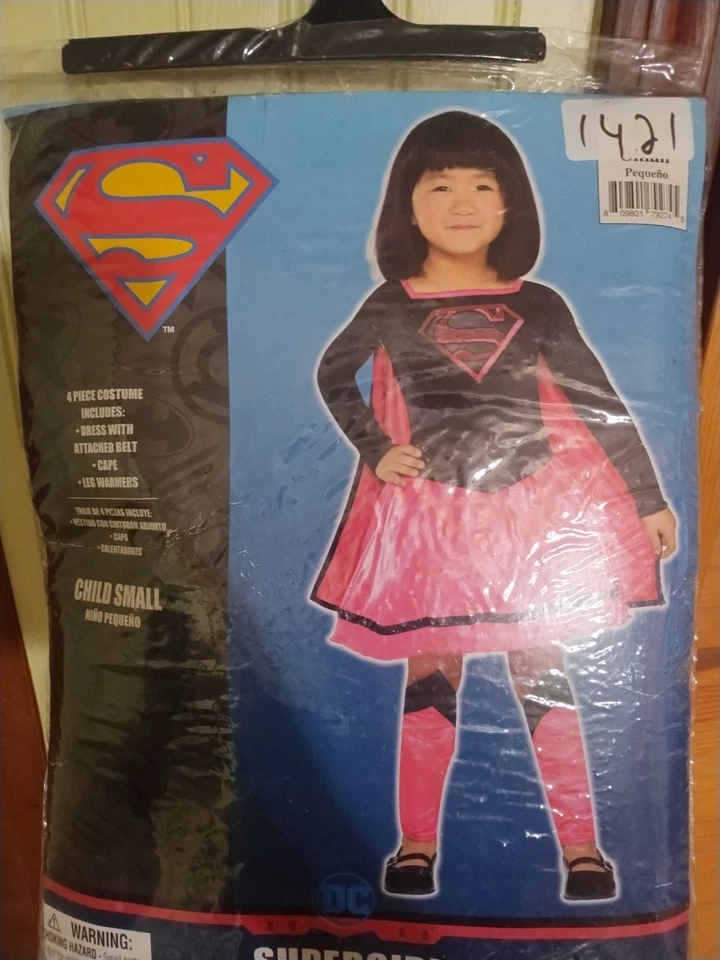 DC SUPERGIRL Halloween CHILD Small 4-6, 4Pc Costume: Dress, Cape, Leg Warmers - Image 4 of 4