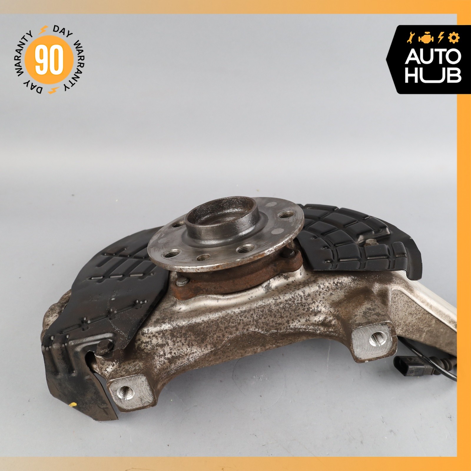 Maserati Quattroporte 2014-2016 Front Right Steering knuckle