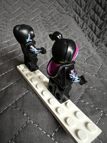 LEGO Hooded Wyldstyle Wild Style & Lucy Wyld  Minifigures tlm017 tlm083 (70801)