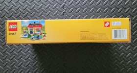 LEGO Creator 3-in-1 31067: Modular Poolside Holiday,  New and Factory Sealed