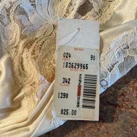Vintage Full Slip Lingerie Womens 34 Bust New Old Stock With Tags Ivory
