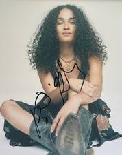 White Lotus BRITTANY O'GRADY SIGNED 8x10 Photo