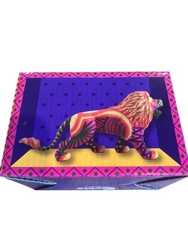 Los Angeles LA Kings Dia De Muertos Stadium Giveaway Alebrije Hockey In Box Lion - Picture 17 of 20