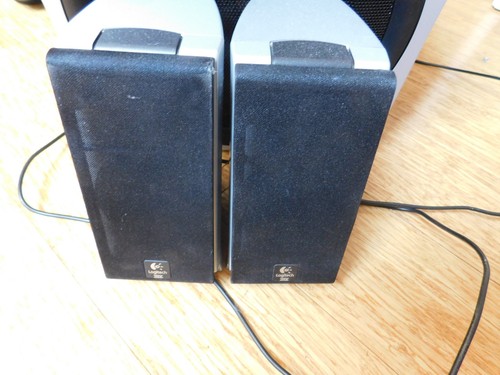 Logitech Z-2300 2.1 THX-Certified Speaker System – Powerful Subwoofer-TESTED - 第 4/4 張圖片