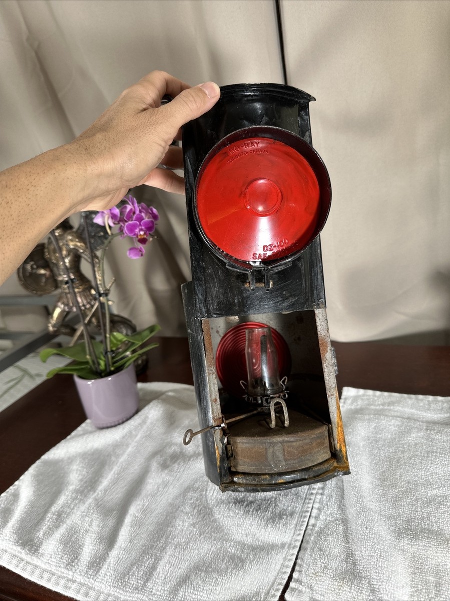 Vintage Train Railroad Lantern 2 way Switch Lamp H.L. HIRAM PIPER