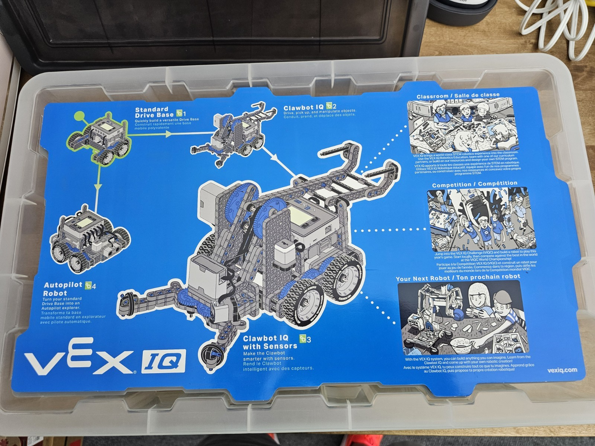 Vex Robotics IQ PLTW Construction Kit 228-7340, NEW UNOPENED