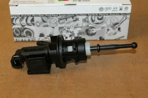 Clutch Master Cylinder Seal Repair Kit For Mazda MX-5 Miata NA/NB (1989-2005) 3 thumbnail image