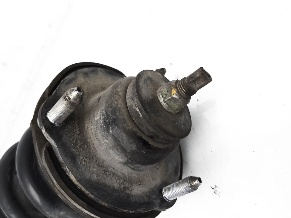 2010-2020 Toyota 4Runner Sr5 4.0 4X2 Front Passenger Strut Shock Spring Absorber - Image 2 of 4