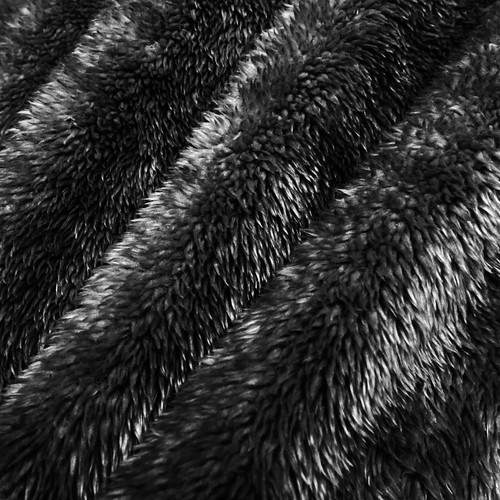 Black King Size Blanket for Bed, 300GSM Soft Warm Fleece Fabric, Decorative L... - Picture 2 of 8