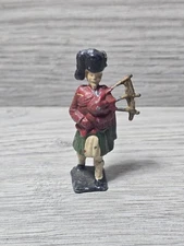 Vintage Scarce John Hill & Co Scottish Regiment Bagpipes Piper Figure Soldier 