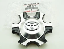  1PC TOYOTA NEW FORTUNER 2015-18 GENUINE COVER SUB ASSY WHEEL HUB 4260B-0K140