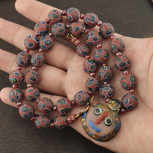 Stunning Vintage Venetian Style Eyes Glass With Old Face Glass Beaded Glass - Picture 17 of 17