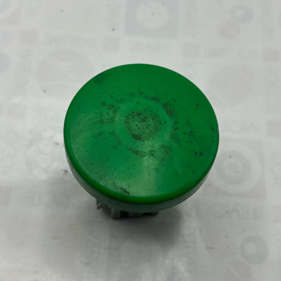 IDEC ABD410N-G Push Button Switch STF Pilot Duty 120V-600V AC, IDEC ABD ⭐ - Image 2 of 4