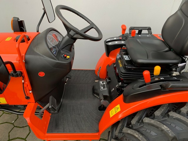 Kubota B1241 Kleintraktor mit Frontlader günstig kaufen eBay