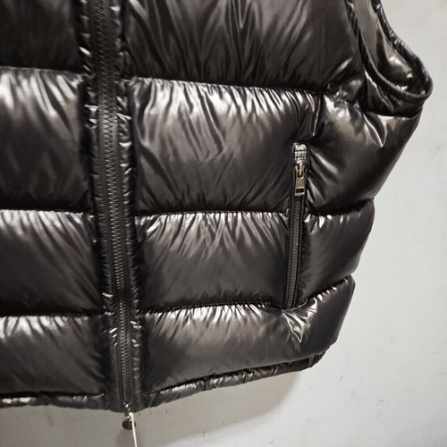 Moncler Mens Puffer Vest Jacket Coat Size 4 Extra Large XL - Picture 2 of 18