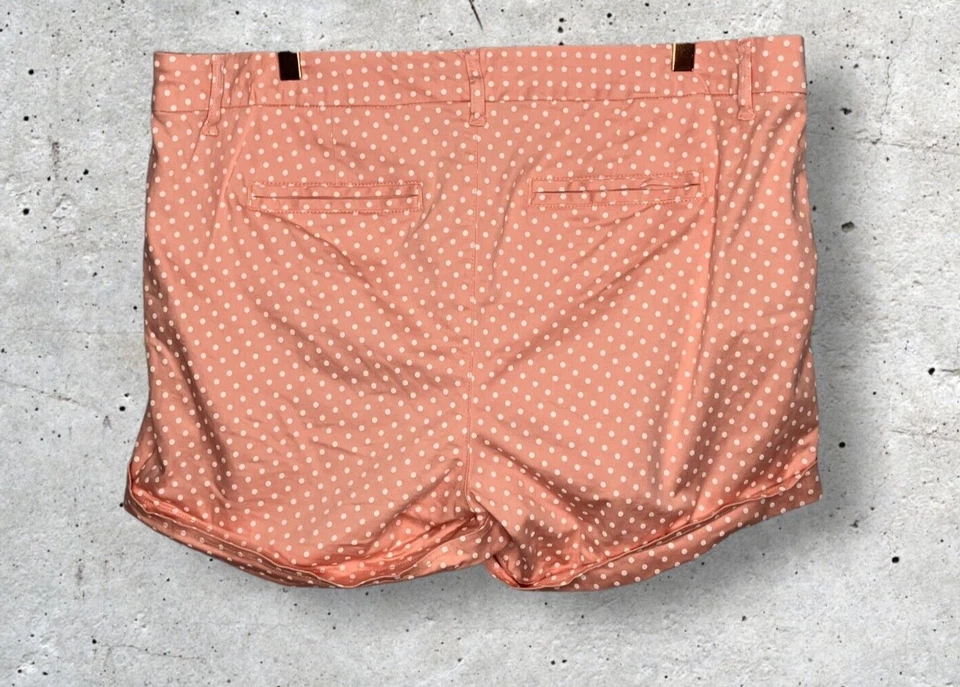 Pantalones Cortos Torrid 20 Coral Blanco Lunares Puño Dobladillo Elástico Algodón Spandex Plus Foto 2 de 3