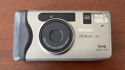 Nikon 35mm Point & Shoot SILVER! Zoom 400 AF 38-80 Macro Panorama