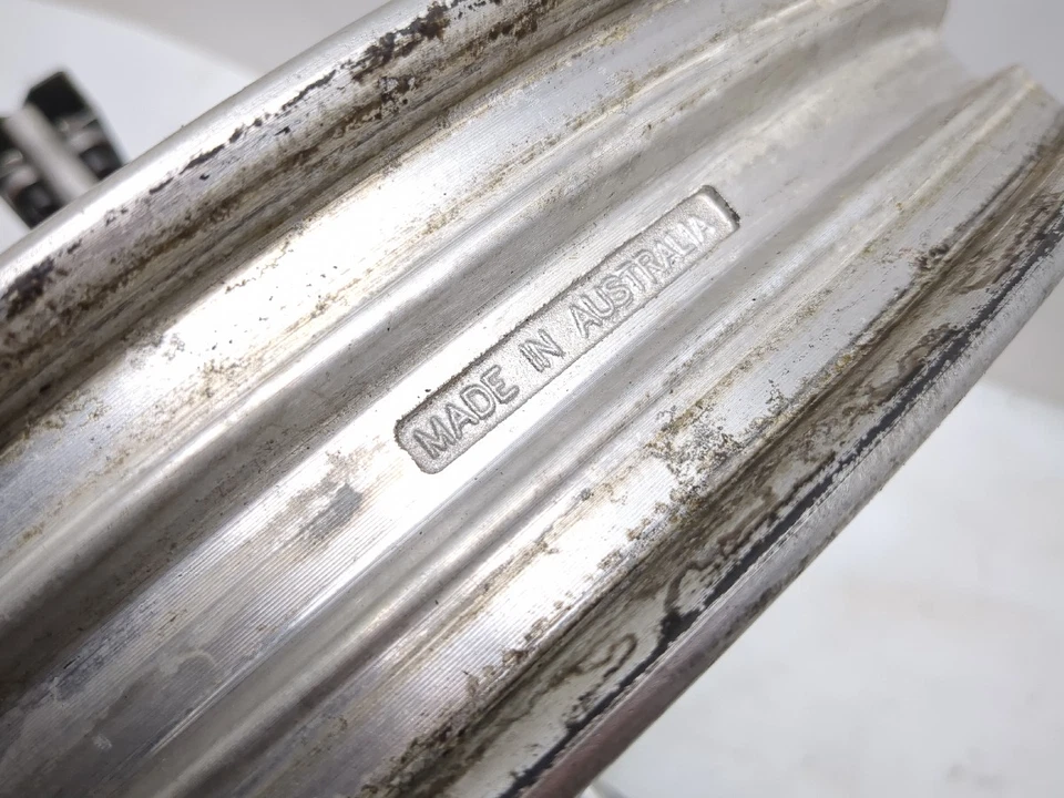 04-06 Harley Sportster 883 XL883 Front Wheel Rim Front STRAIGHT - Image 4 of 4