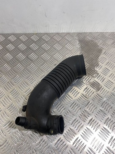 Audi A4 S4 B6 8E 8H 2002 Diesel 96kW Ansaugrohr Ansaugschlauch Turbolader