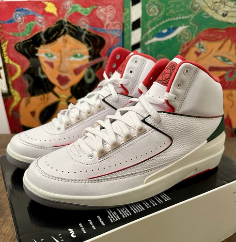 AIR JORDAN 2 RETRO. Gr 44,5. 
