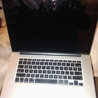 Apple MacBook Pro 13'' 2.6GHz Core i5 8GB RAM 512GB SSD Mid 2014 949 Cycles *READ