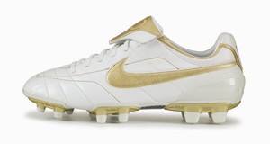 nike tiempo legend r10